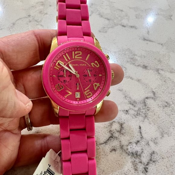 COPY - Michael Kors Women's MK5890 Chronograph Mercer Pink Silicone Chronograph… - Picture 3 of 6